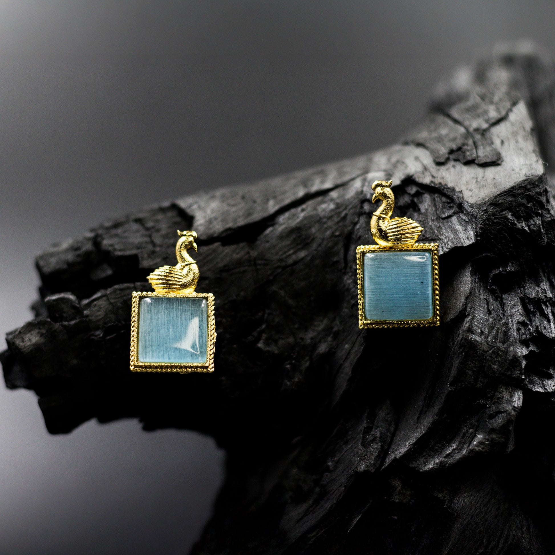  DIVAMAS handcrafted earrings with blue Monalisa stone and gold peacock top_03