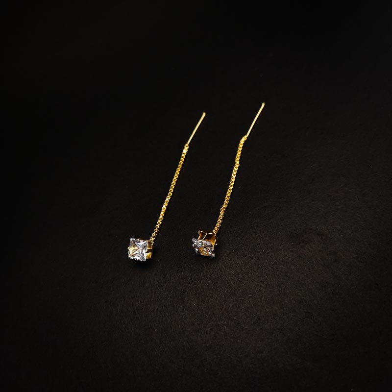 Cubic Zirconia Chain Drop Earrings: Minimalist Elegance - DIVAMAS