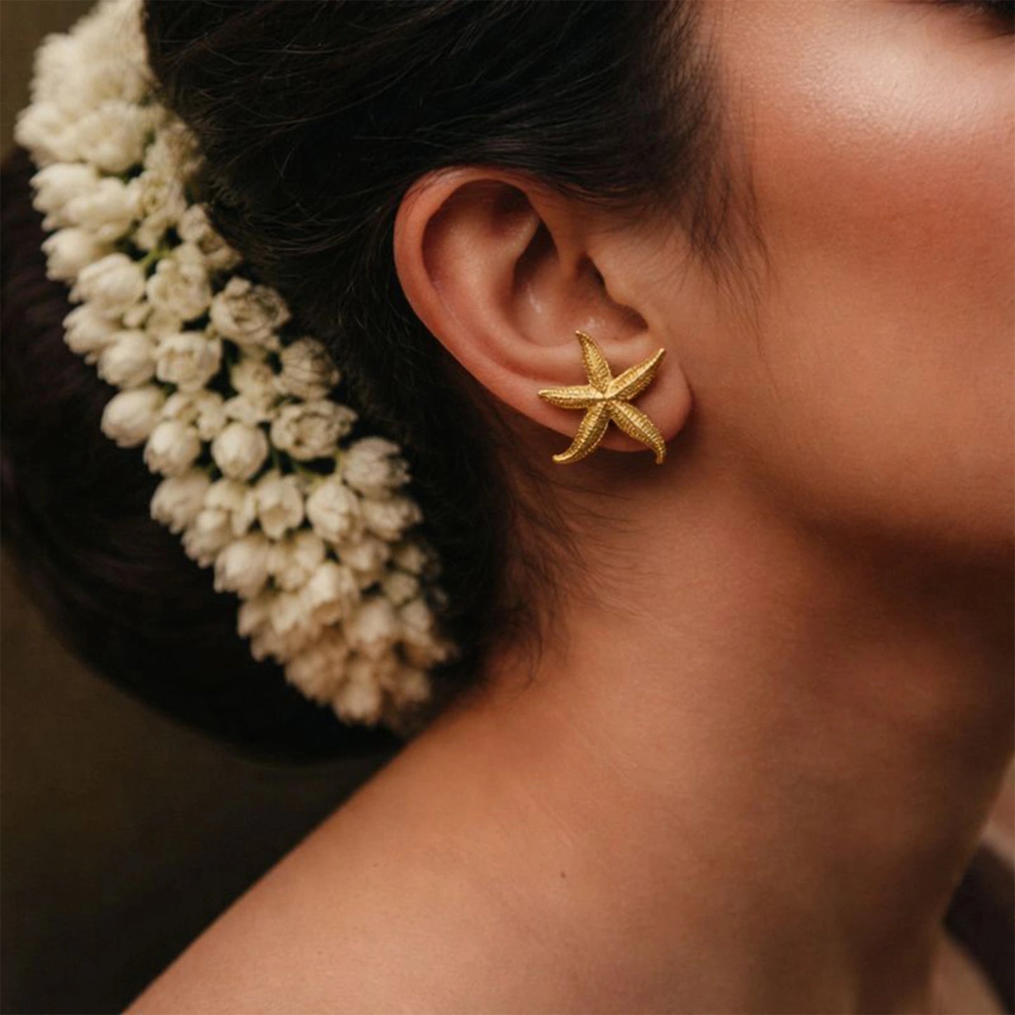 Elegant starfish design gold-color stud earrings